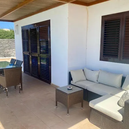 Abuelo Paco - Private Heated Pool * Playa Blanca (Lanzarote)