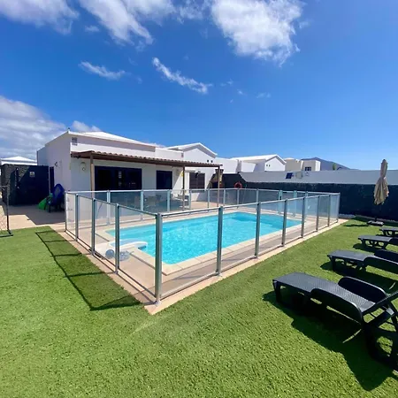 Villa Abuelo Paco - Private Heated Pool